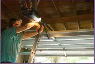 Community Garage Door Service Azle, TX 682-503-2236 Community Garage Door Service Azle, TX 682-503-2236 - 6-content-door-repair